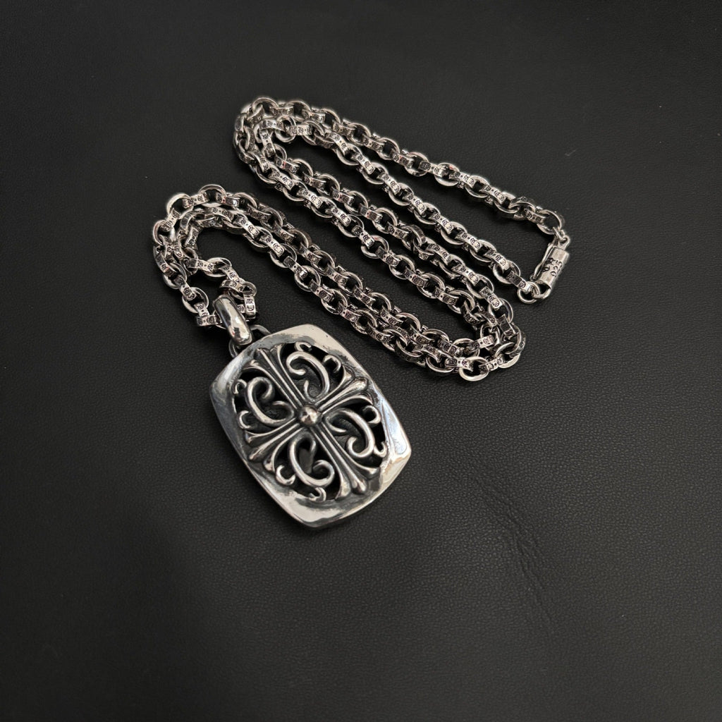Chrome Hearts Crusader flower square pendant