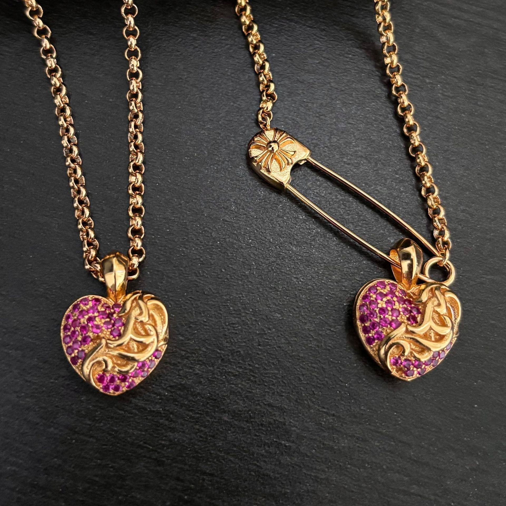 Chrome Hearts diamond-studded versatile heart pendant