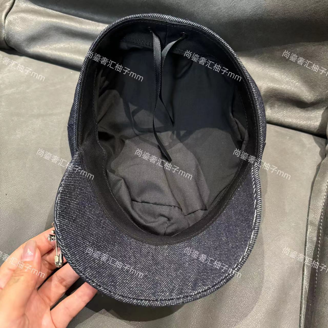 Chrome Hearts retro denim metal cross badge Flat hat